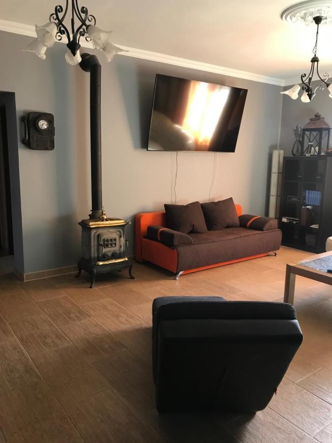 Eden Apartman Algyo Exterior foto